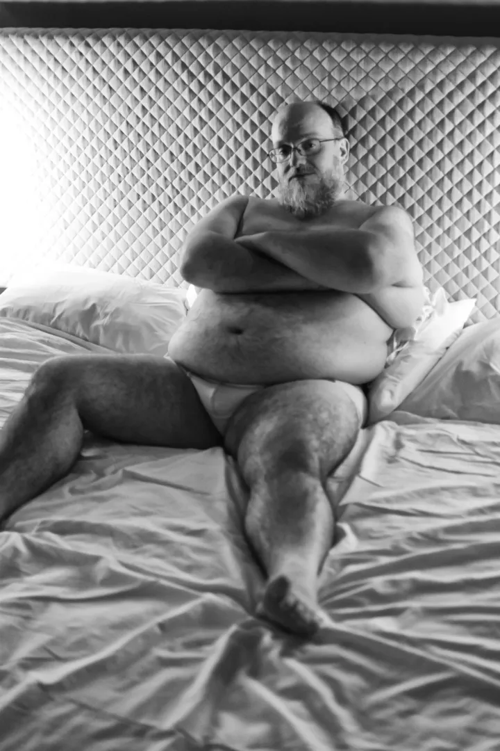 Happy Monochrome Monday, bears.