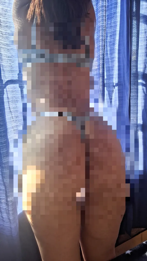 hard for a few pixels? again? god, you're boring me. such a loser.