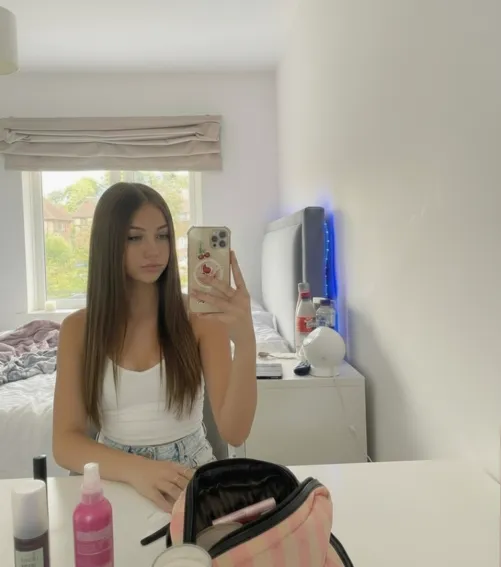 has any 08 baddie sent u nudes yet?