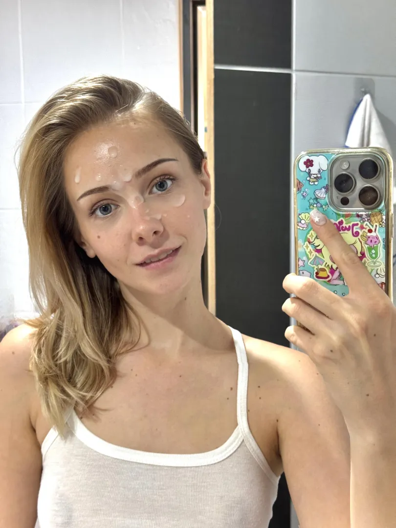 Have u ever cummed in sexy mouth?