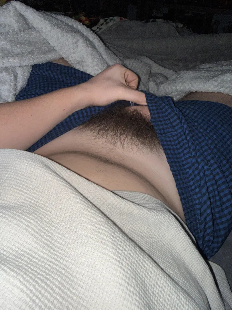 Haven’t trimmed my pubes in about a month and I don’t plan to.