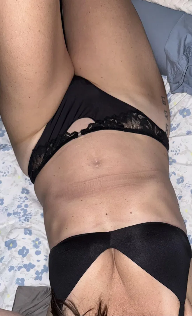 Having a hard time getting out of bed this morning 