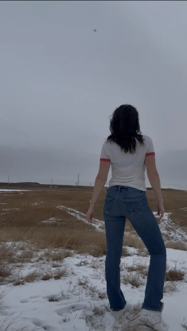 Having long legs enhances tight jeans!