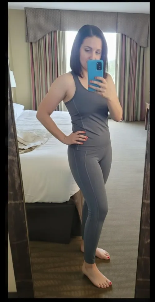 Heading to the hotel gym.need someone to help me with cardio