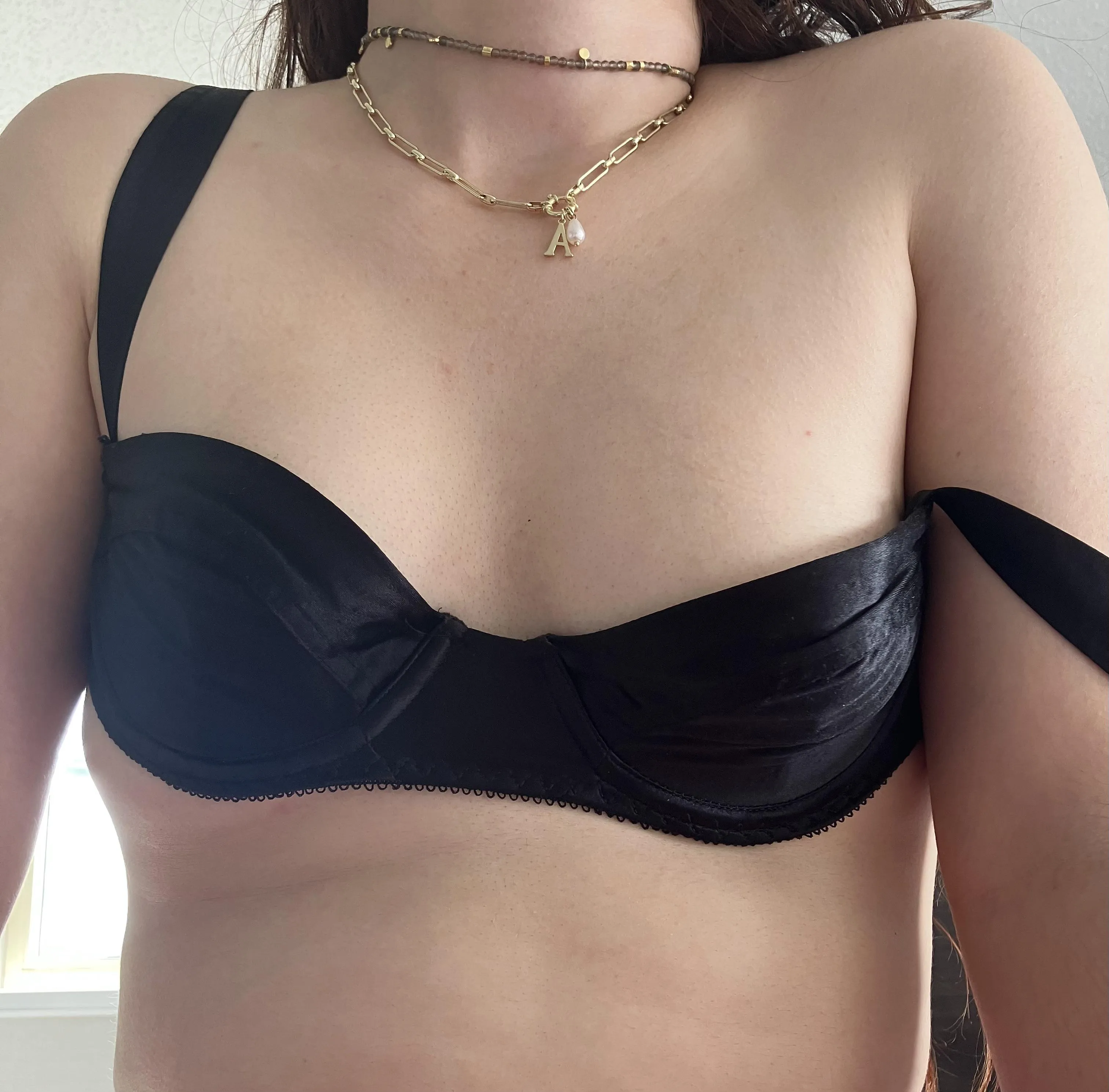 help take the other strap of my bra off?