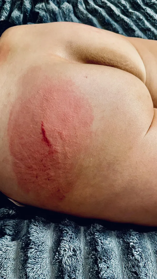 Her next words were, “Thank you Master” 😏