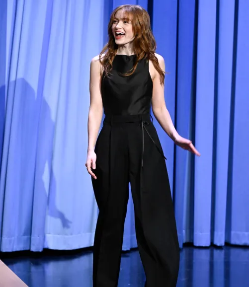 Her smile brightens up my day