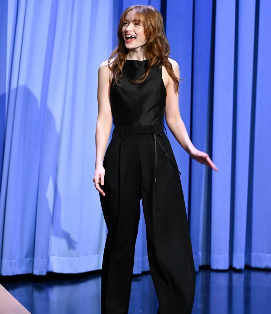 Her smile brightens up my day