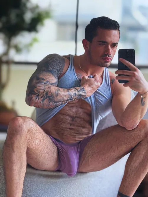 Here to ruin your productivity and your sleep schedule