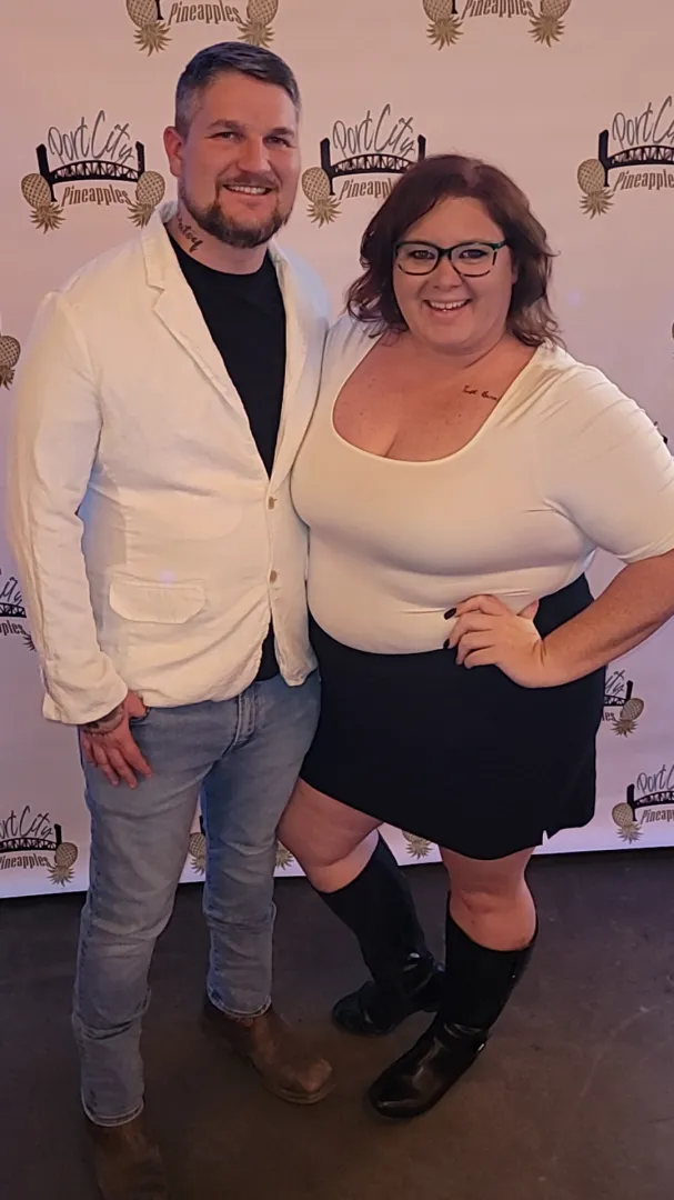 Hey hey! In MB for the weekend starting tonight 2/12-15. Originally NC peps. MF4MF MF4F and possible MF4M (males do not DM immediately and no D pics)