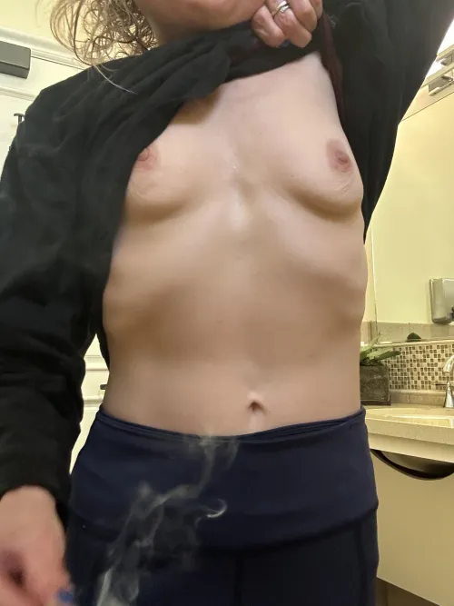 Hey! I'm not an ef(f)igy.