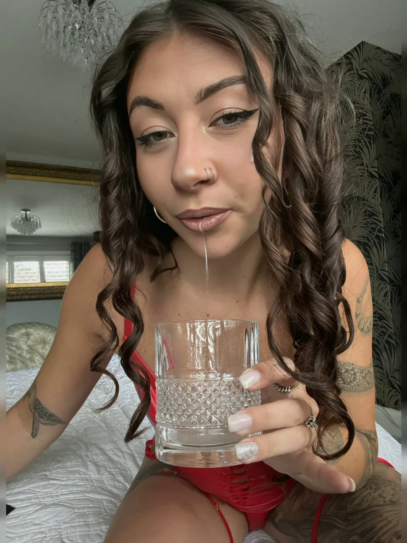 hey you, come taste how wet i am for you