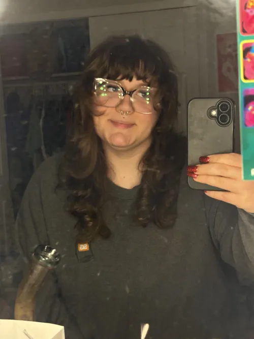 Hiii! I wanted to show off my new hair cut ✨✨