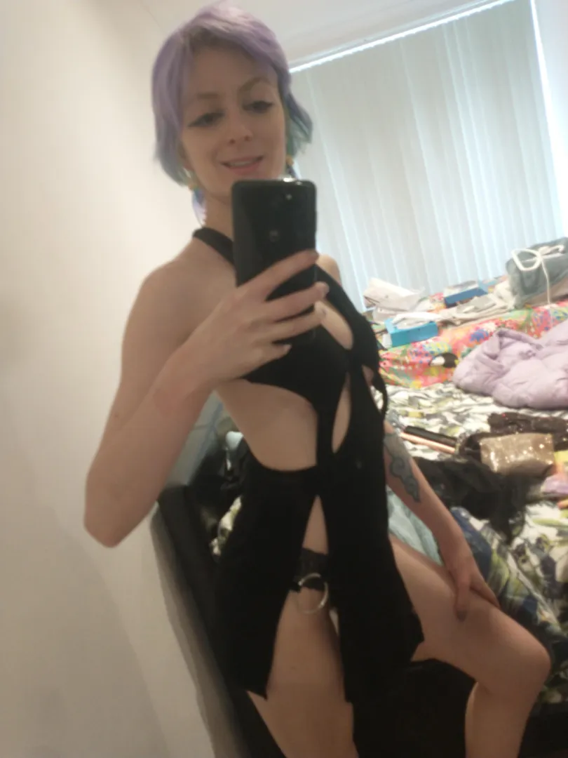 Hiya I'm Lily Black from London