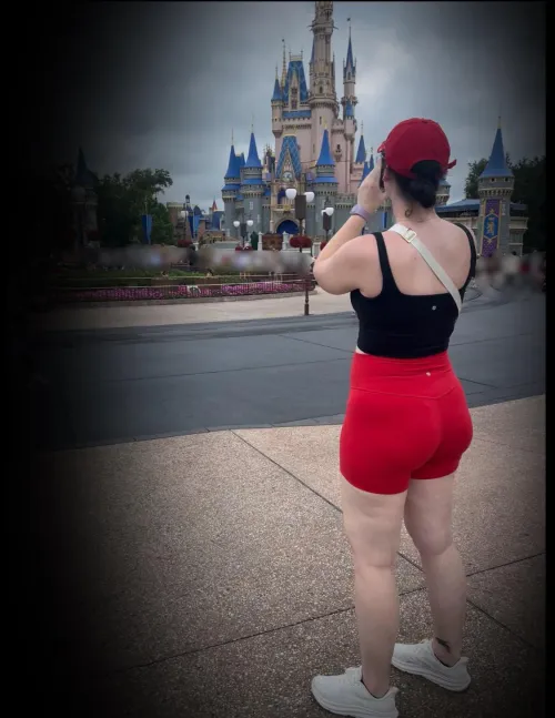 Hope the castle repaint is don’t by the time im back for a new photo.