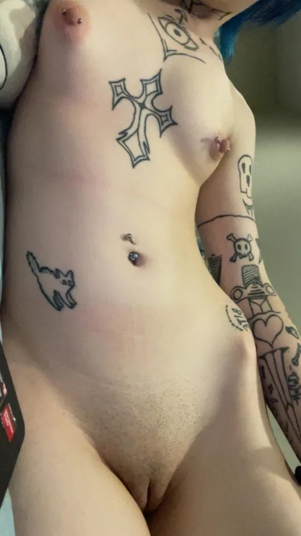 Hope you don’t mind lil titties xx