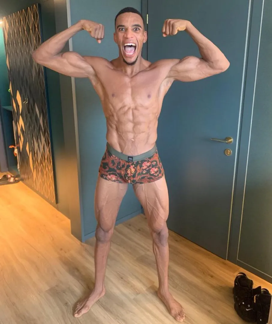 Hope you enjoy my legs 