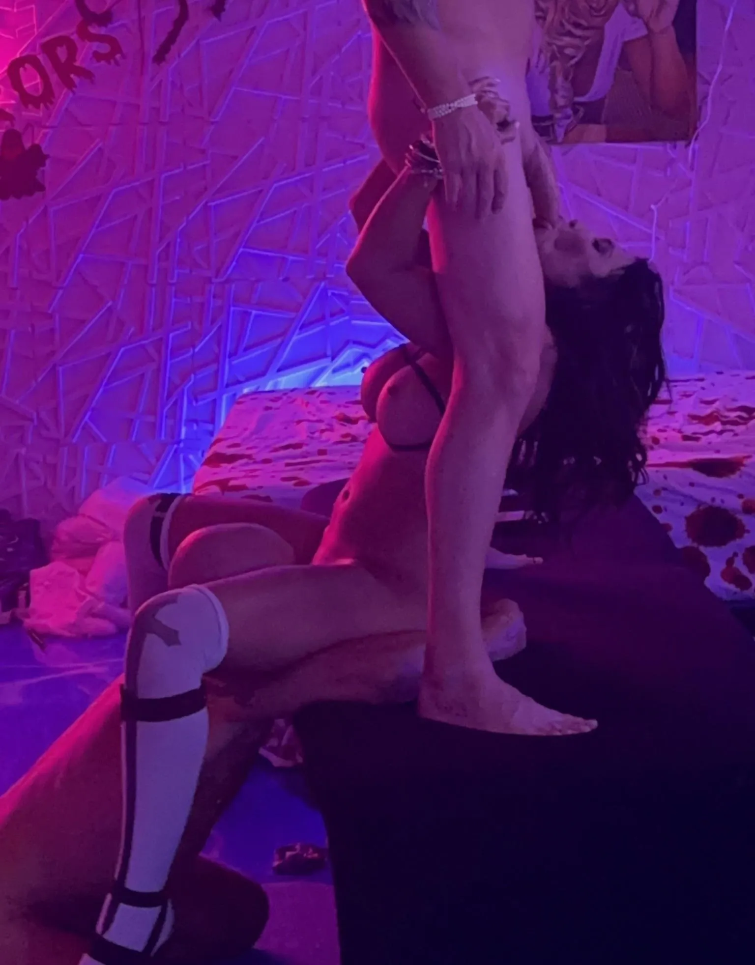 Hope you had a great holiday weekend like we did. 💋😈