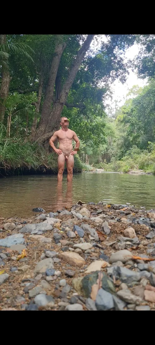 Hot days at the Creek 🏞 who's in?