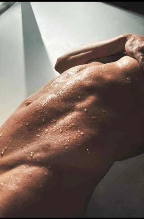 Hotwife in the burgh