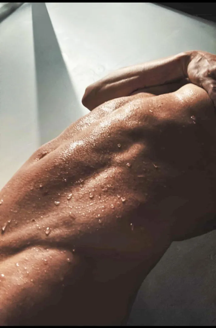 Hotwife in the burgh