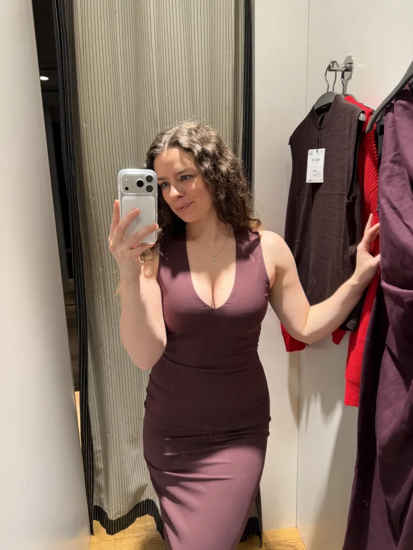 how do this changing room dress look on me?