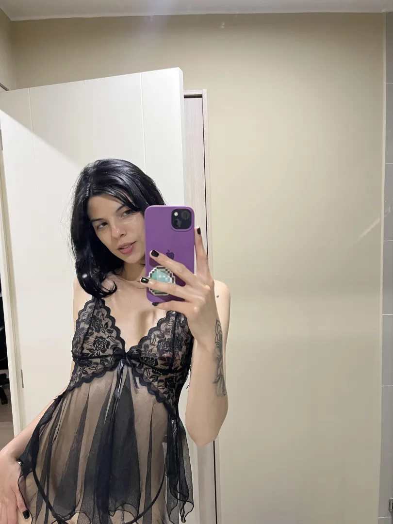 How do you like me in some lace