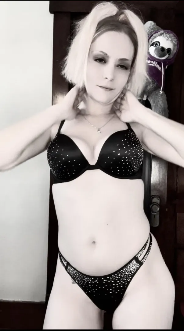 How does this look on me??