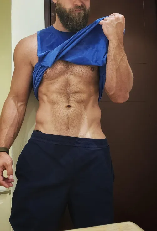 I 100% do not encourage anyone to try a beach workout in Mexico after spending the whole day before with Tacos&Tequilla! No Bueno! [38]