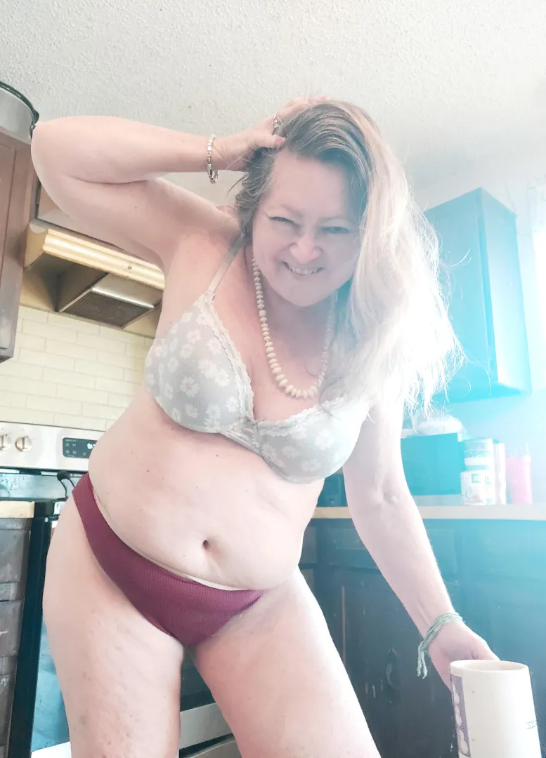 I am a milf over 46 so pound me hard