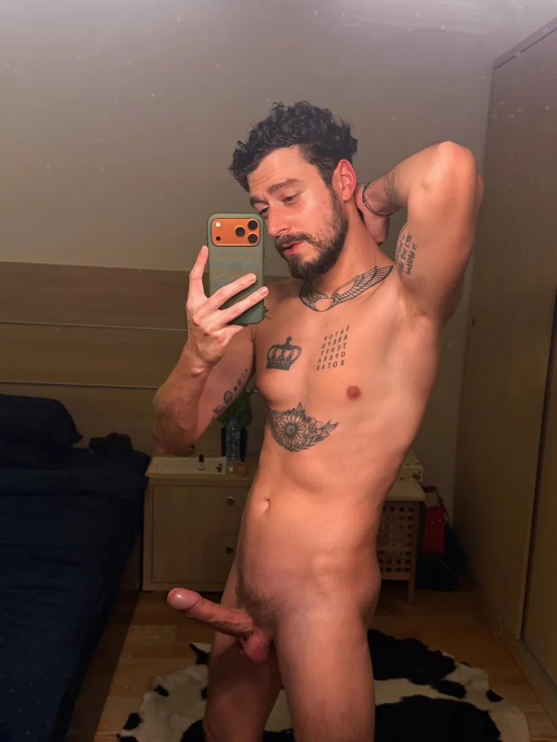 I can bring you a donut or two without using my hands (31)