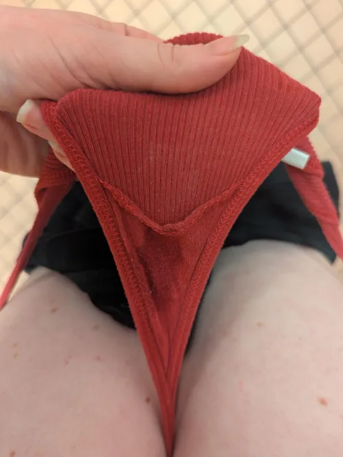 I can't handle my wetness tonight