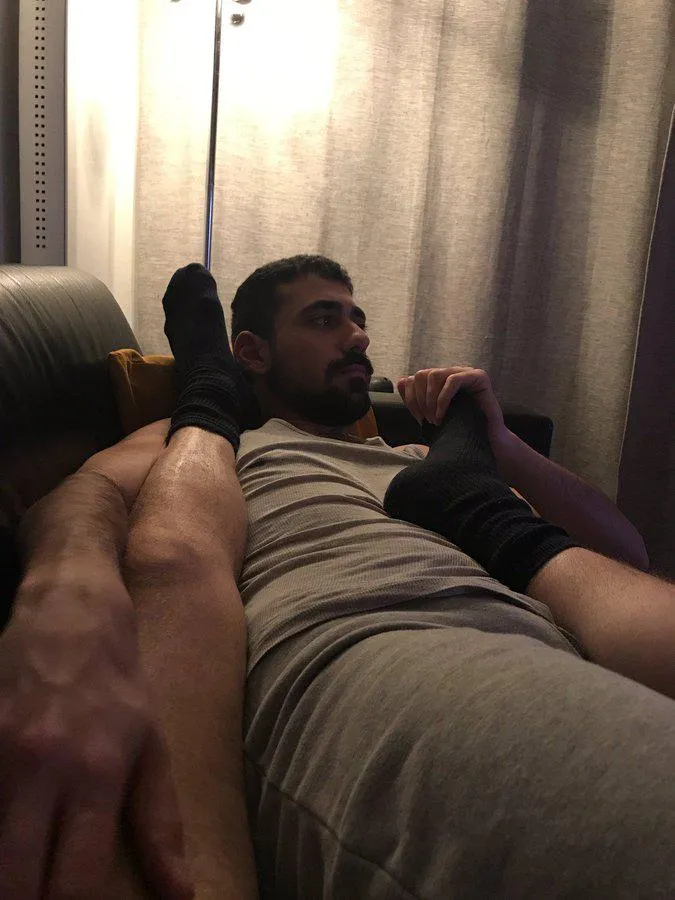 I couldn't believe this worked?? Ever since I woke up this morning, I could somehow convince guys anything was true! I saw my boss on the way to work and told him he wanted to go home and relax with me, his new boyfriend. I should try convincing him tha