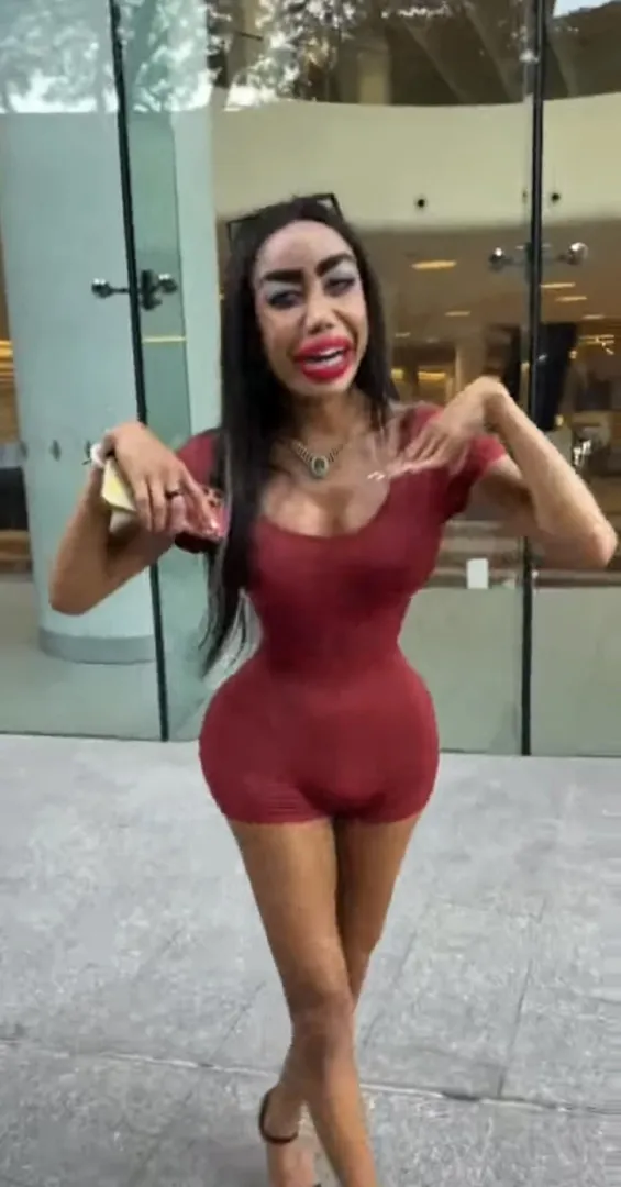 I don't know what this even is.