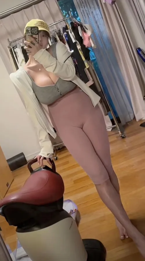 I enjoy the attention from old dads at the gym.