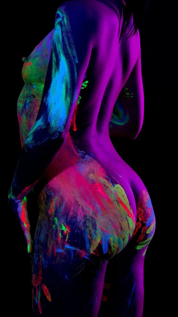 I had a lot of fun doing this shoot! I promise it’s worth checking out!