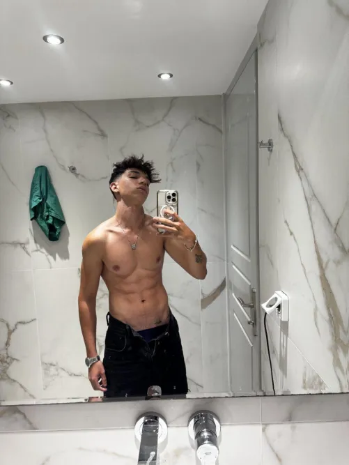 I have a date and I have to look sexy