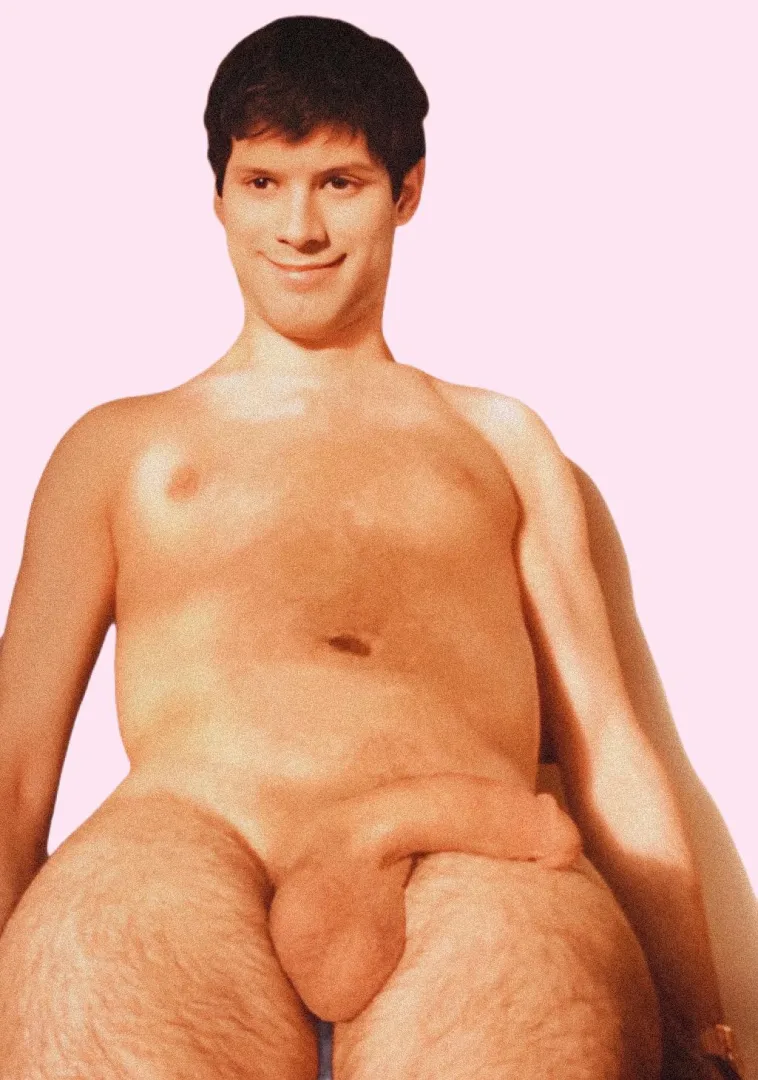 I have cerebral palsy, I’m straight, and I’m doing this to raise awareness that disabled folks love sex too!