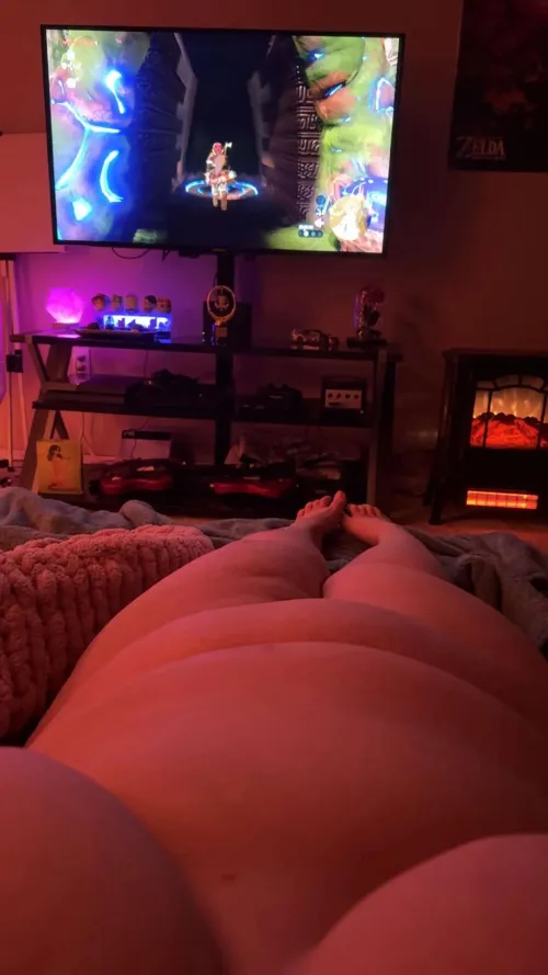 I just need a man that doesn't mind the fact that I like having my belly rubbed while I play video games 