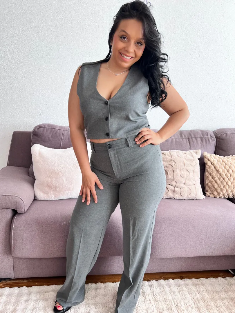 I know I look cute today... but wait until you see how naughty I can be.