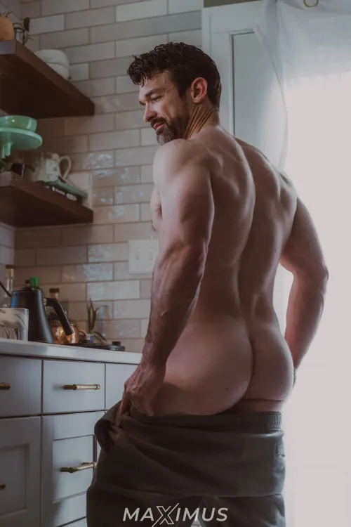 I know it's fully clothed Friday, but this is the most clothes that I would want to wear around you. If you swipe through to the last, you'll see even these sweats feel like too much.