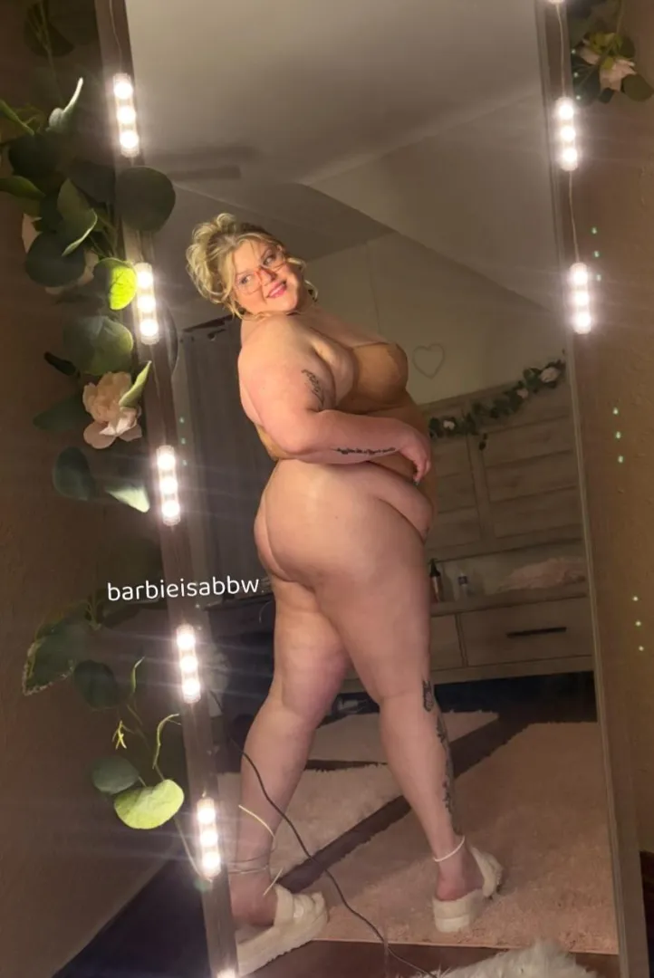 i know that paycheck is so heavy..permission to release it at my feet granted 