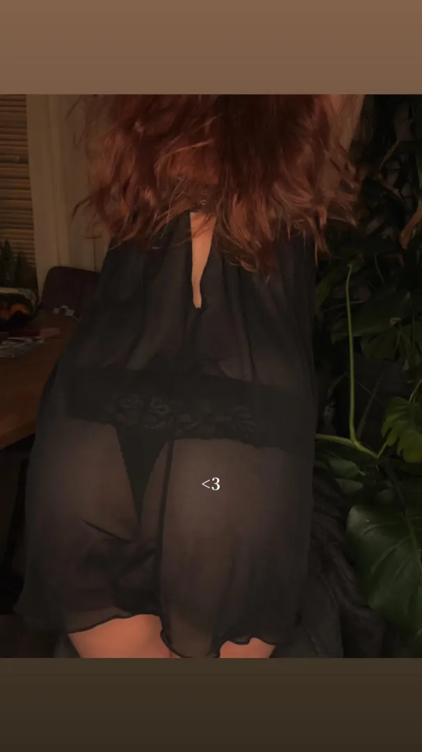 I know Where your attention goes, as i can say to this lovely booty with a lace underwear ✨