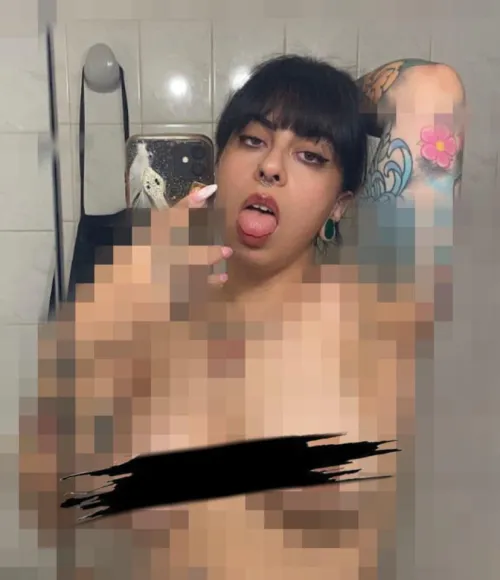 I know you want to se behind the pixels but betas only get what they deserve