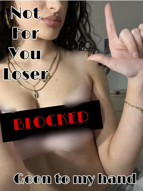 I know you're all alone for Valentine's Day, it's because of your little shrimp, tell me its size and Godess will give you the appropriate punishment.