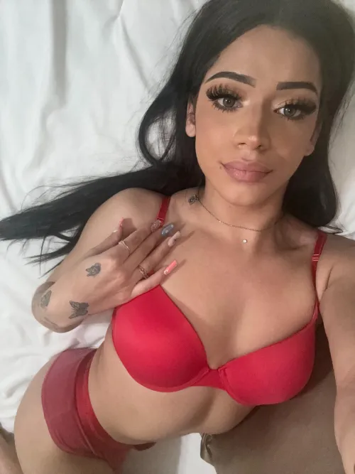 I like making out on the first date.. you down?