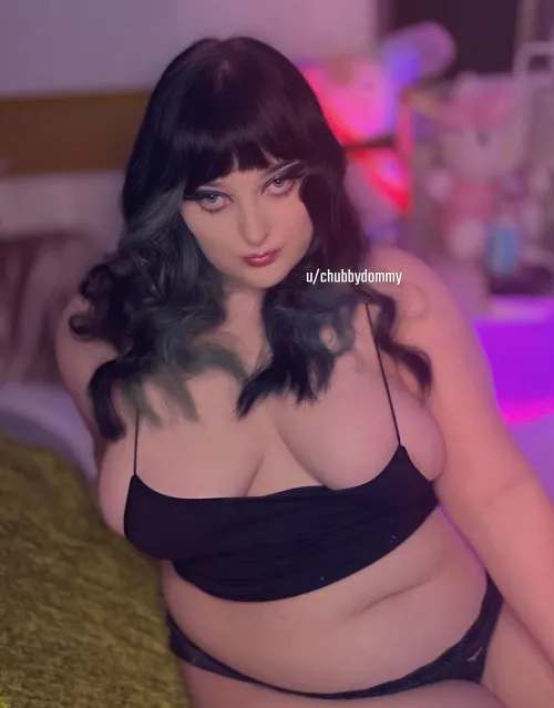 I love it when submissives are smaller than me. Just means I can overpower them easily.