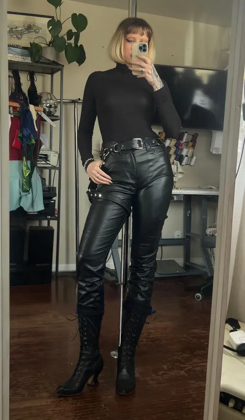 I love it when you relapse for me, digging my greedy hands into your wallet and leaving you drained