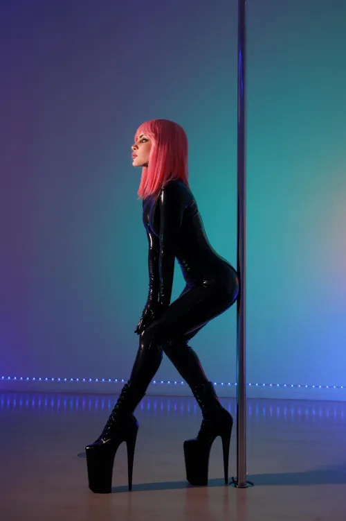 I love my black, shiny latex