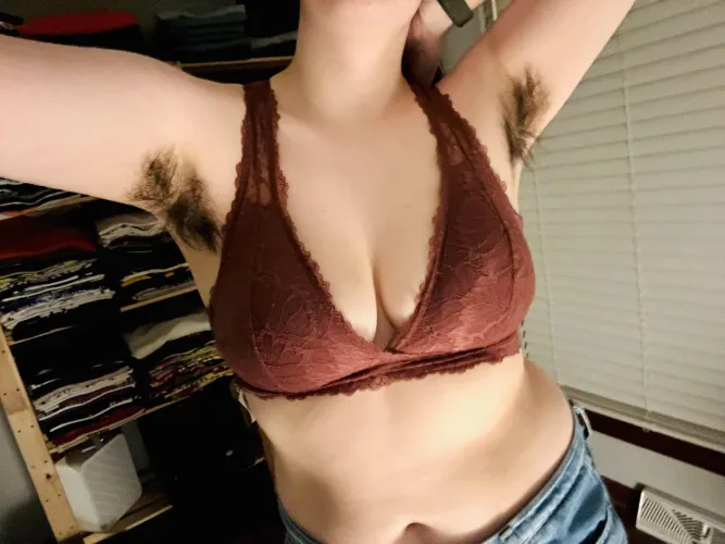 I love my thick armpit forests